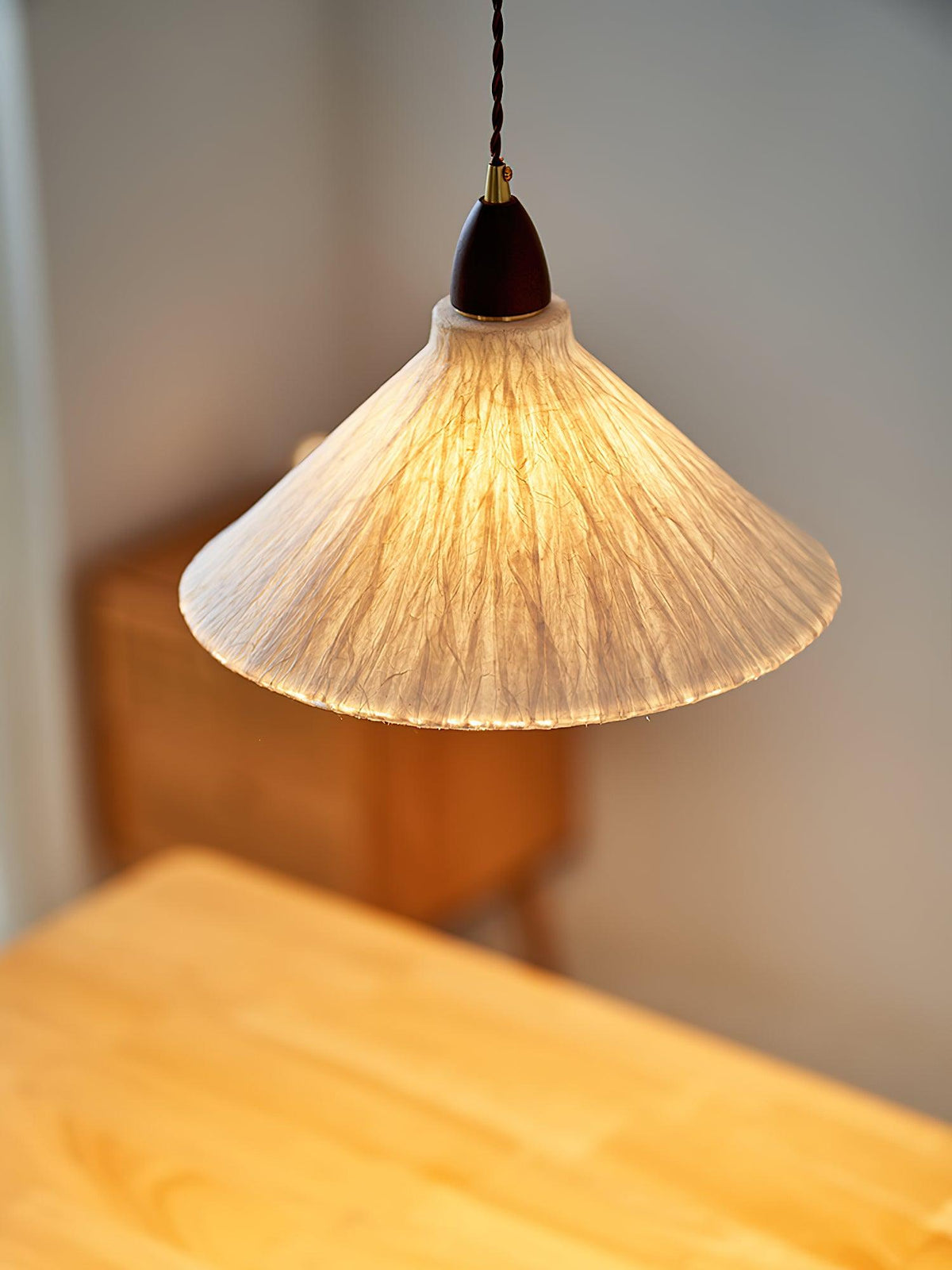 Vellara Papier & Bois Pendentif Lampe - Neutralighting