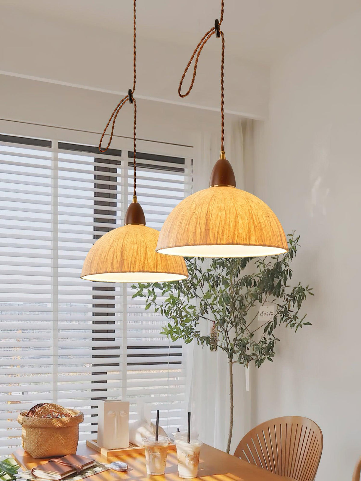 Vellara Papier & Bois Pendentif Lampe - Neutralighting