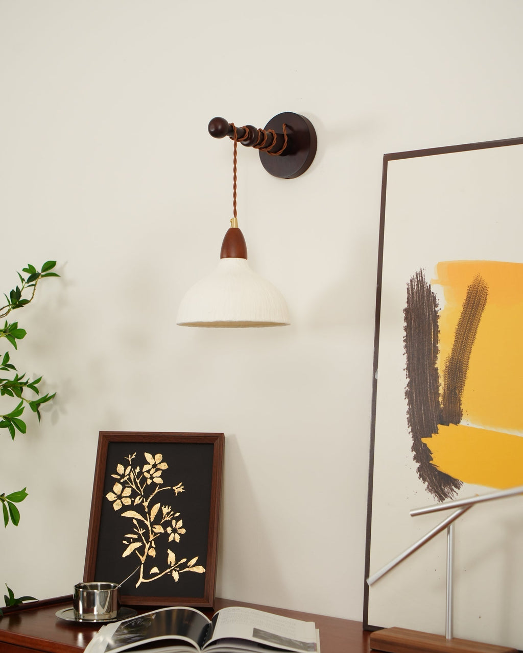 Vitheos Applique Murale en Bois Noyer Naturel Élégante - Neutralighting