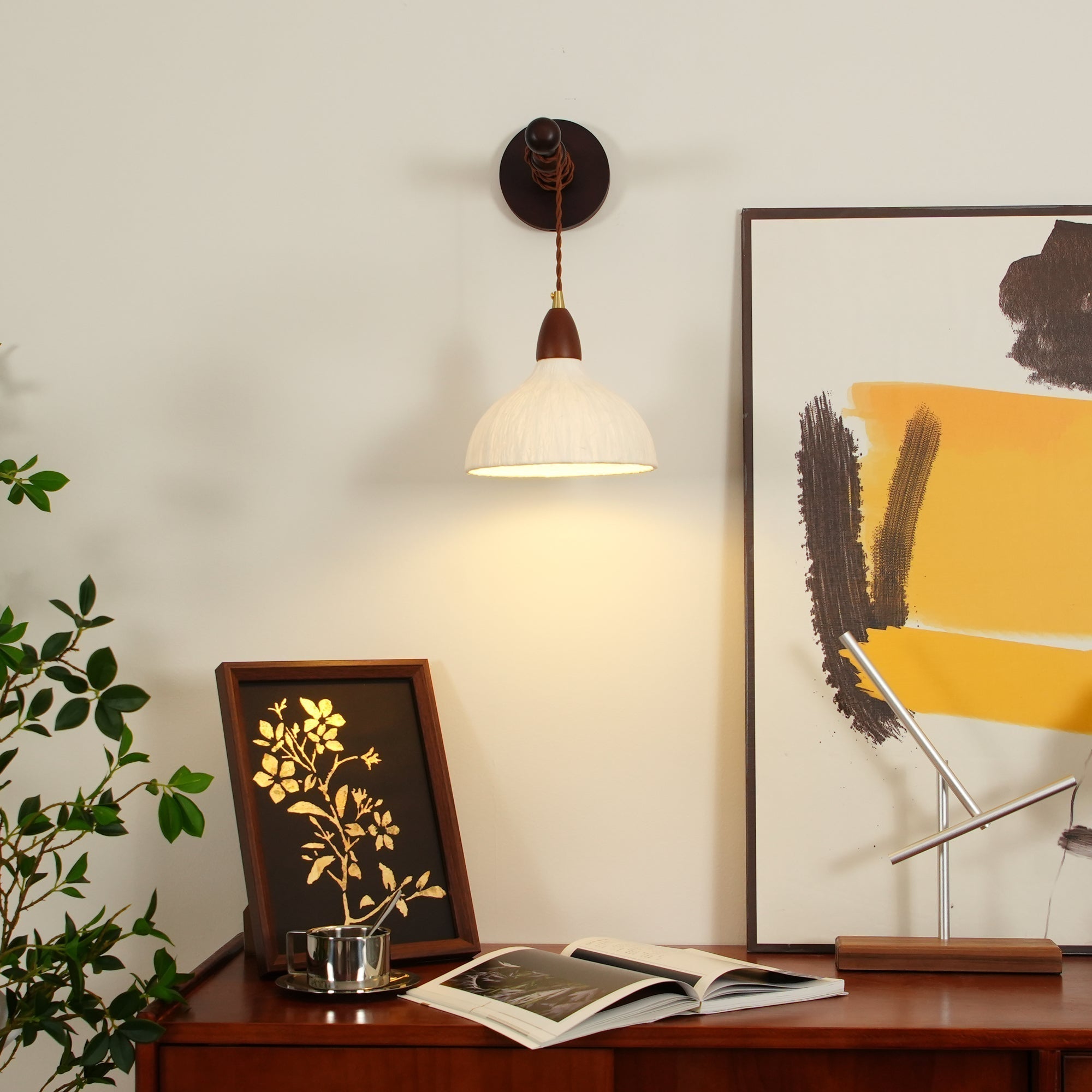 Vitheos Applique Murale en Bois Noyer Naturel Élégante - Neutralighting