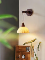 Vitheos Applique Murale en Bois Noyer Naturel Élégante - Neutralighting