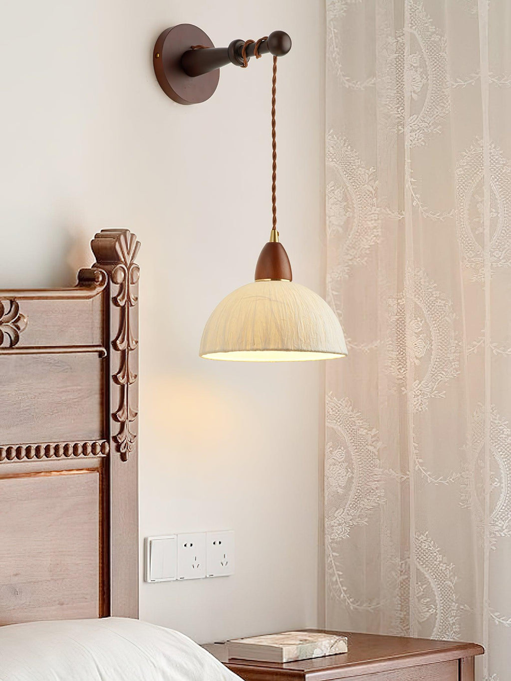 Vitheos Applique Murale en Bois Noyer Naturel Élégante - Neutralighting