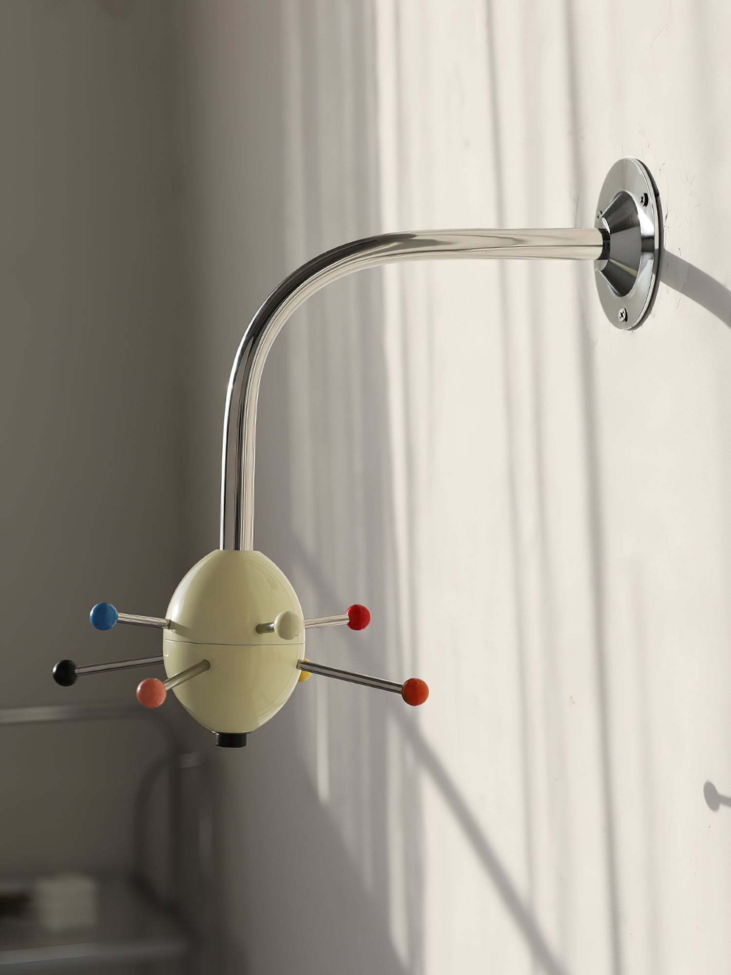 Sputnik Porte-Manteau Mural avec Crochets Colorés pour Couloir Moderne - Neutralighting