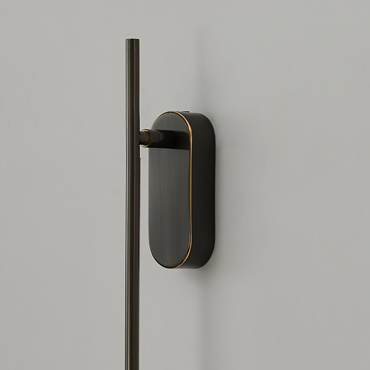 Lustra Wall Lamp Stick Plug In Minimalist - Neutralighting