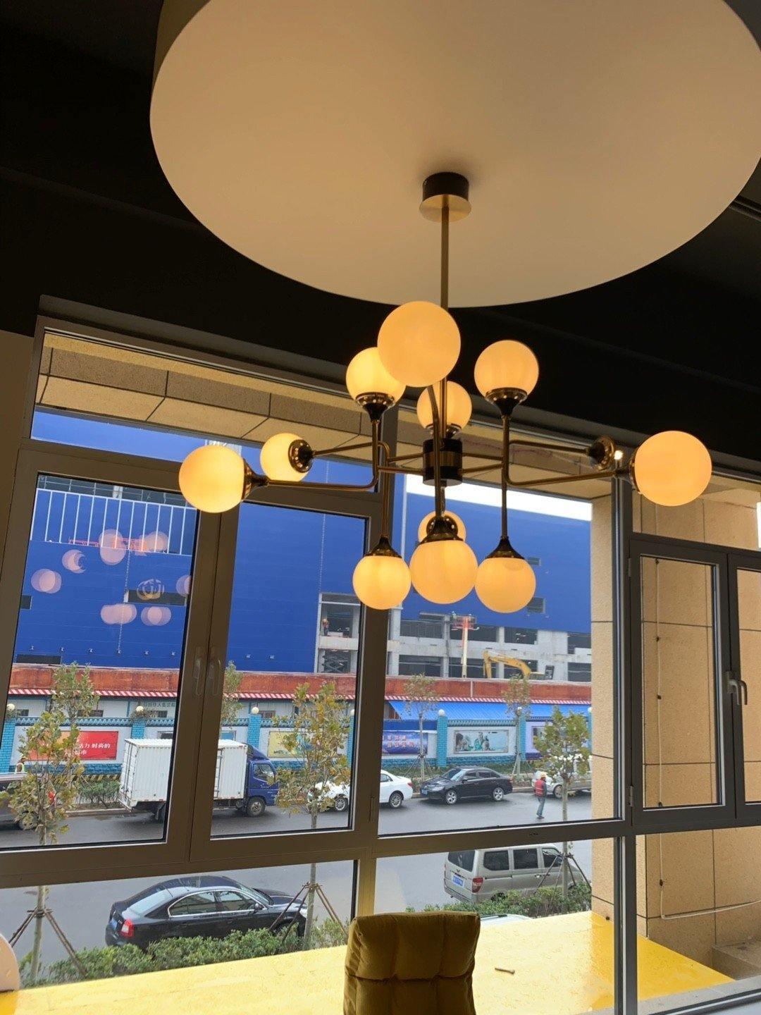 Lustra Chandelier Stilnovo en Laiton Noir et Verre - Neutralighting