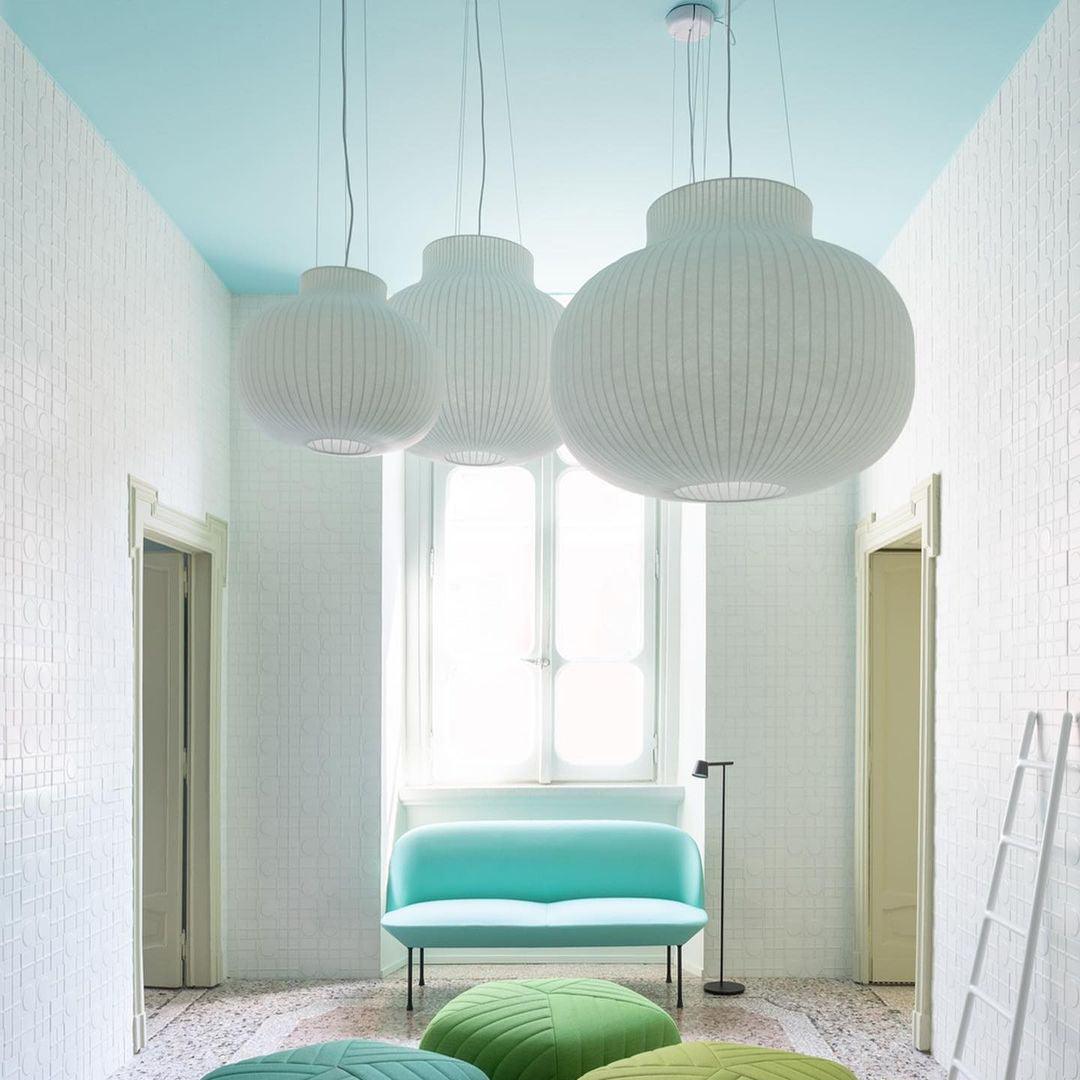 Lampe Pendante Abat-jour en Soie Pliée Courbée Moderne Minimaliste - Neutralighting