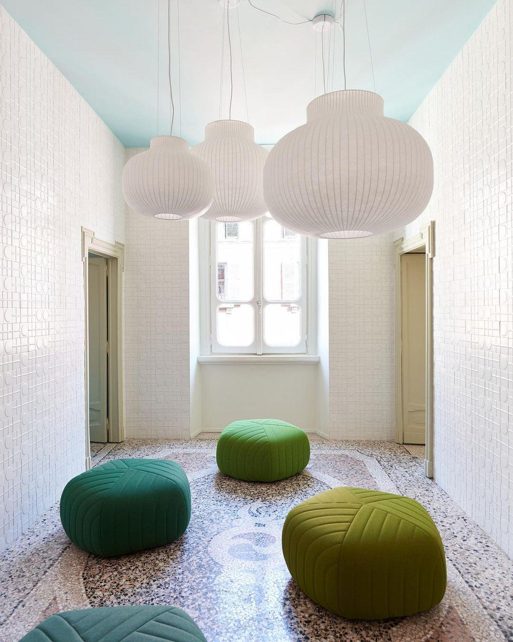Lampe Pendante Abat-jour en Soie Pliée Courbée Moderne Minimaliste - Neutralighting