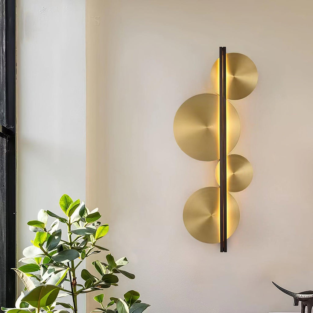 Lustra Applique Murale Dorée Circulaire Sculpturale - Neutralighting
