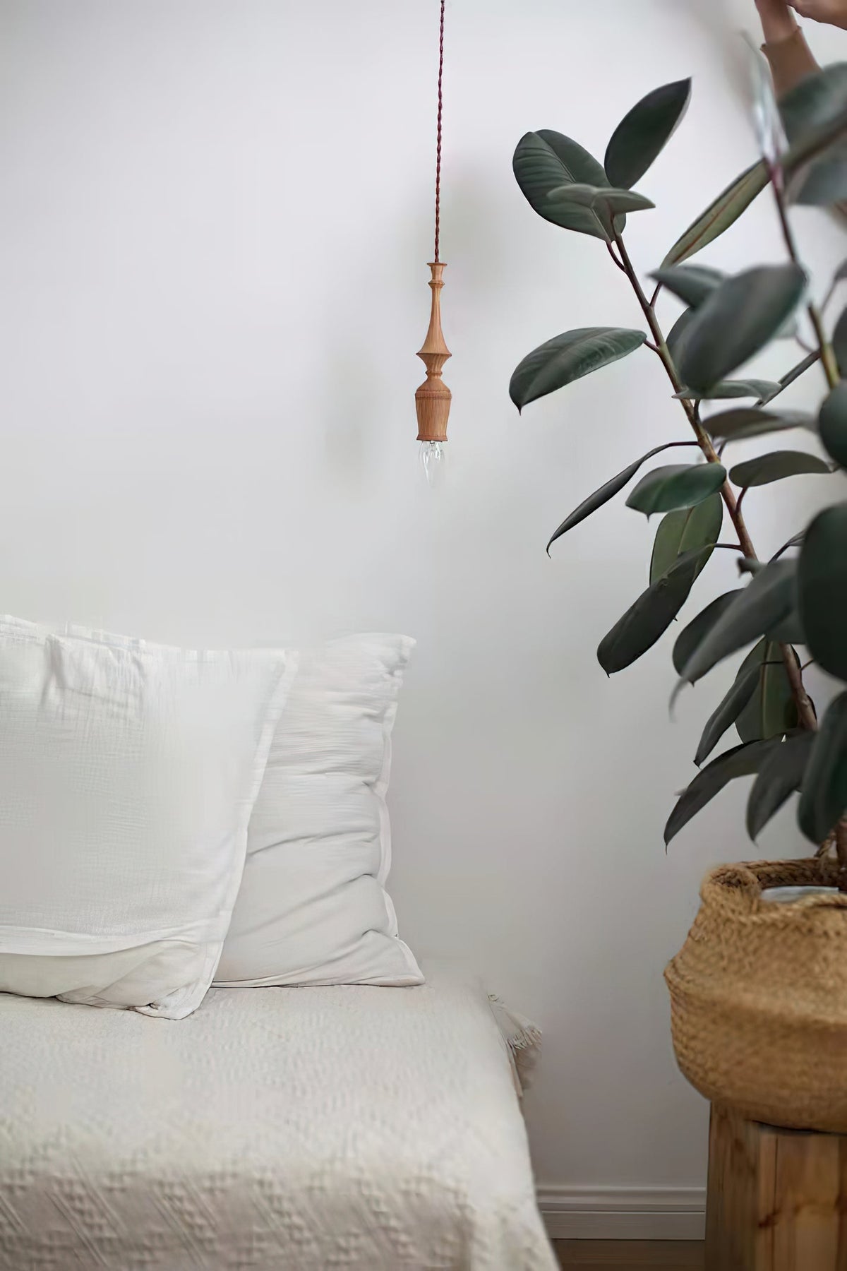 Tessira Suspension Industrielle en Bois - Neutralighting