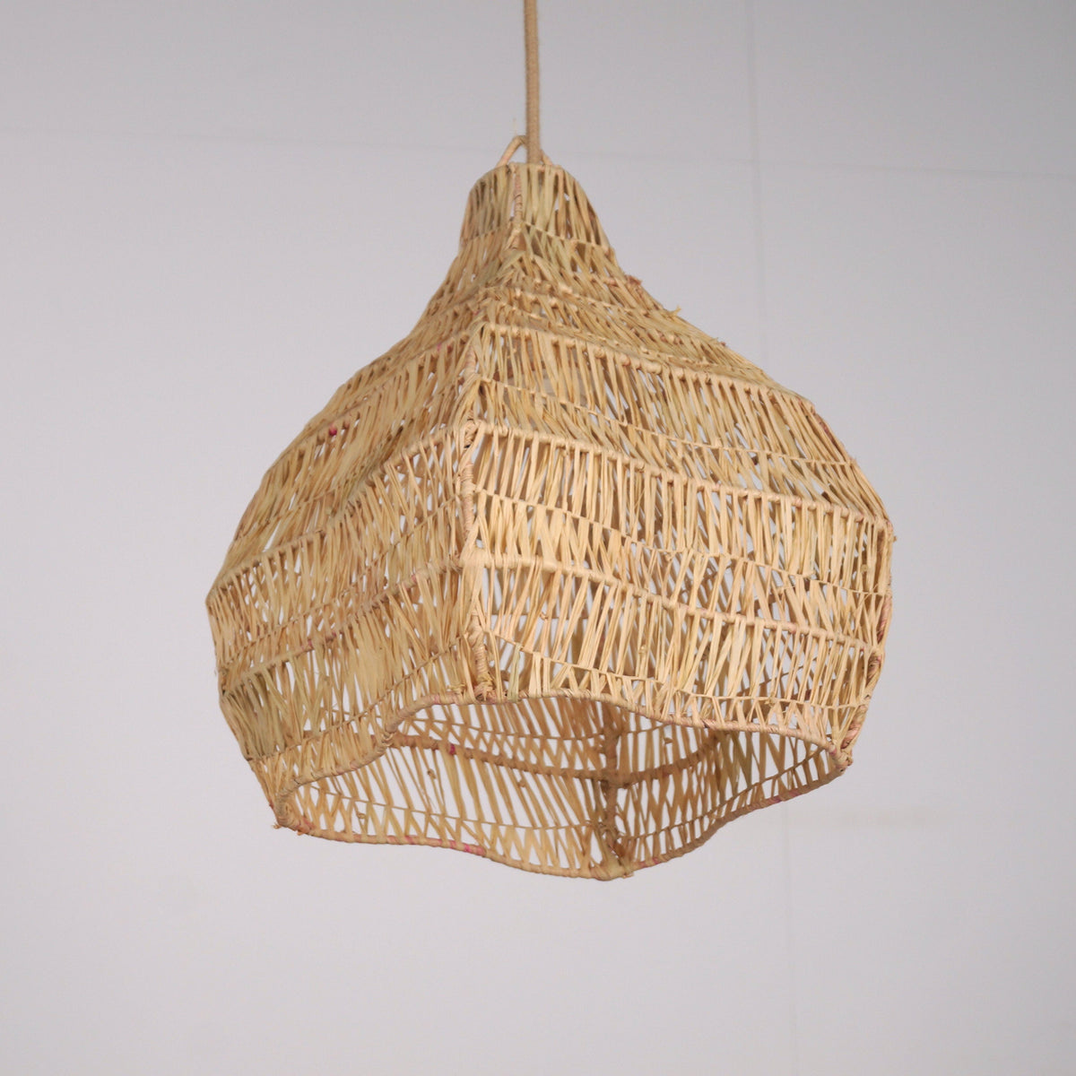 Suspension en raphia - Forme fleur