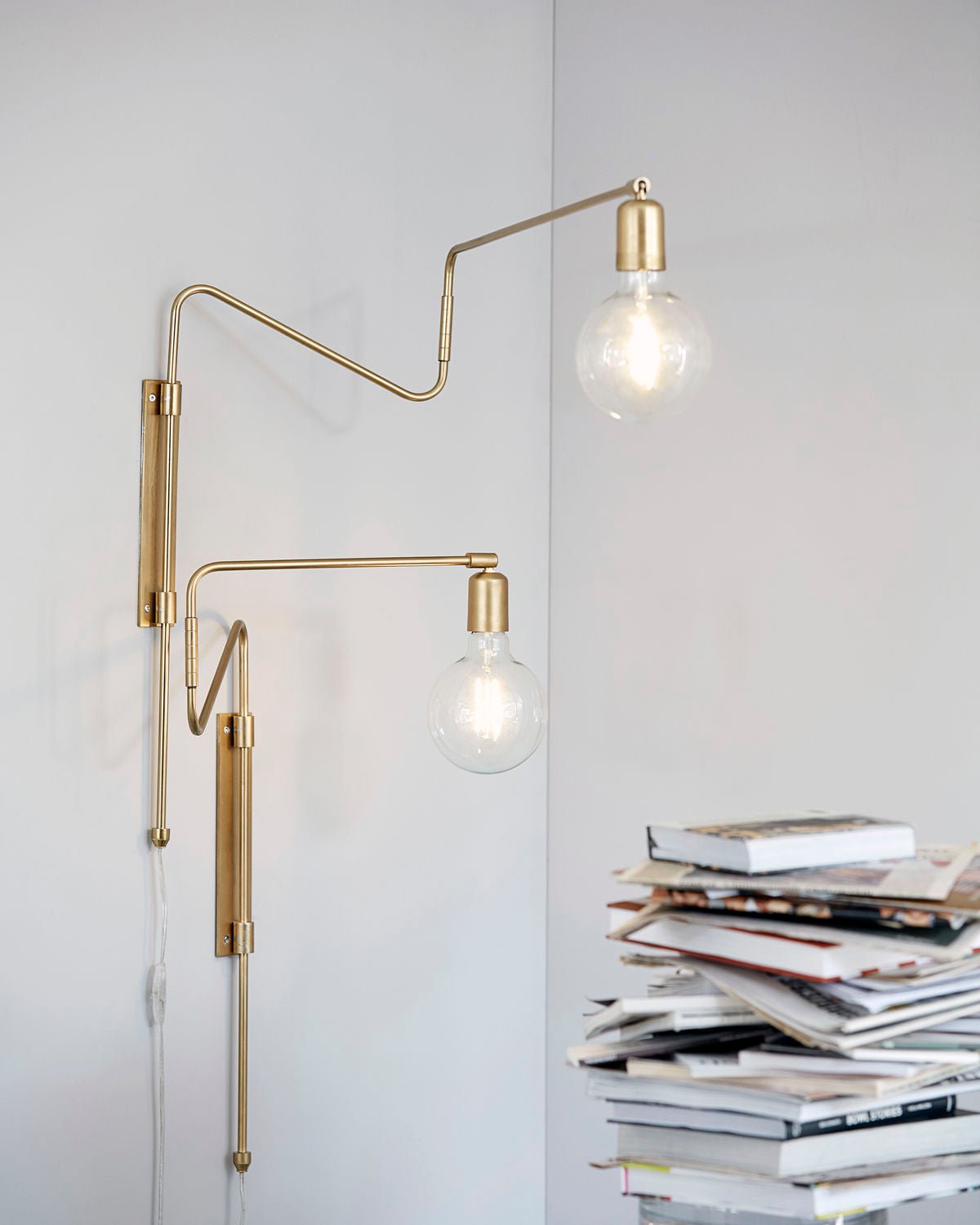 Elsoreth Modern Minimalist Swing Wall Lamp - Neutralighting