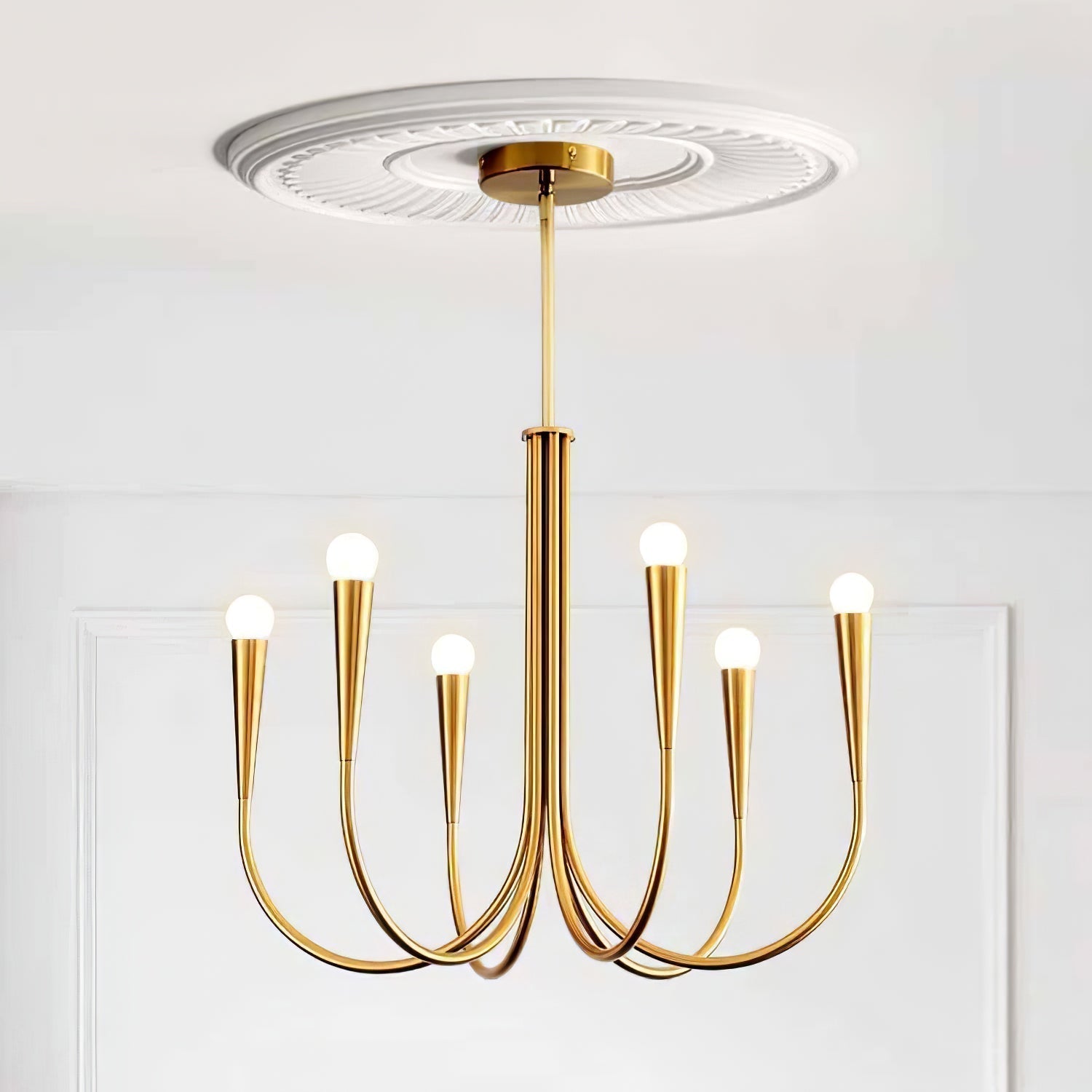 Lustra Chandelier Bras Swoop Laiton Minimaliste - Neutralighting