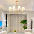 Lustra Chandelier Classique à Abat-jour en Tissu et Laiton - Neutralighting