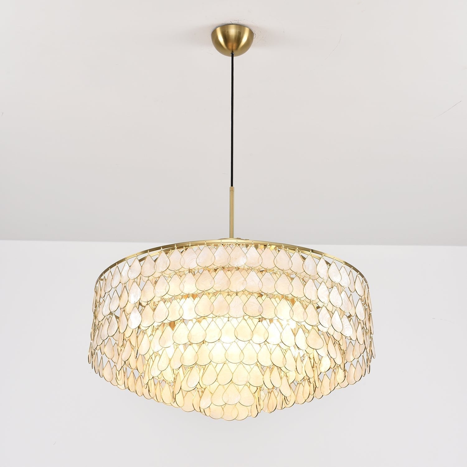 Mateo Lustre Élégant de Luxe - Neutralighting