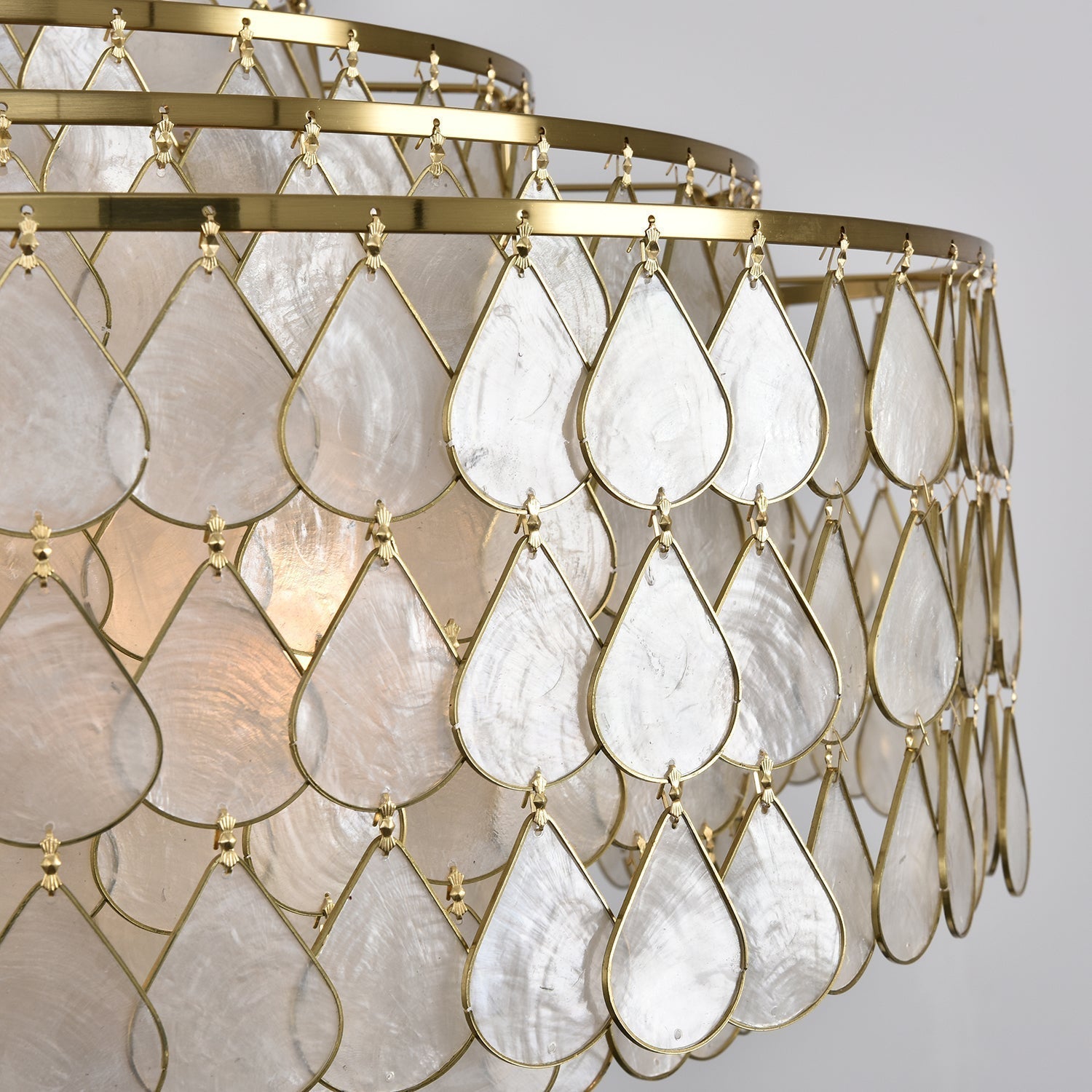 Mateo Lustre Élégant de Luxe - Neutralighting