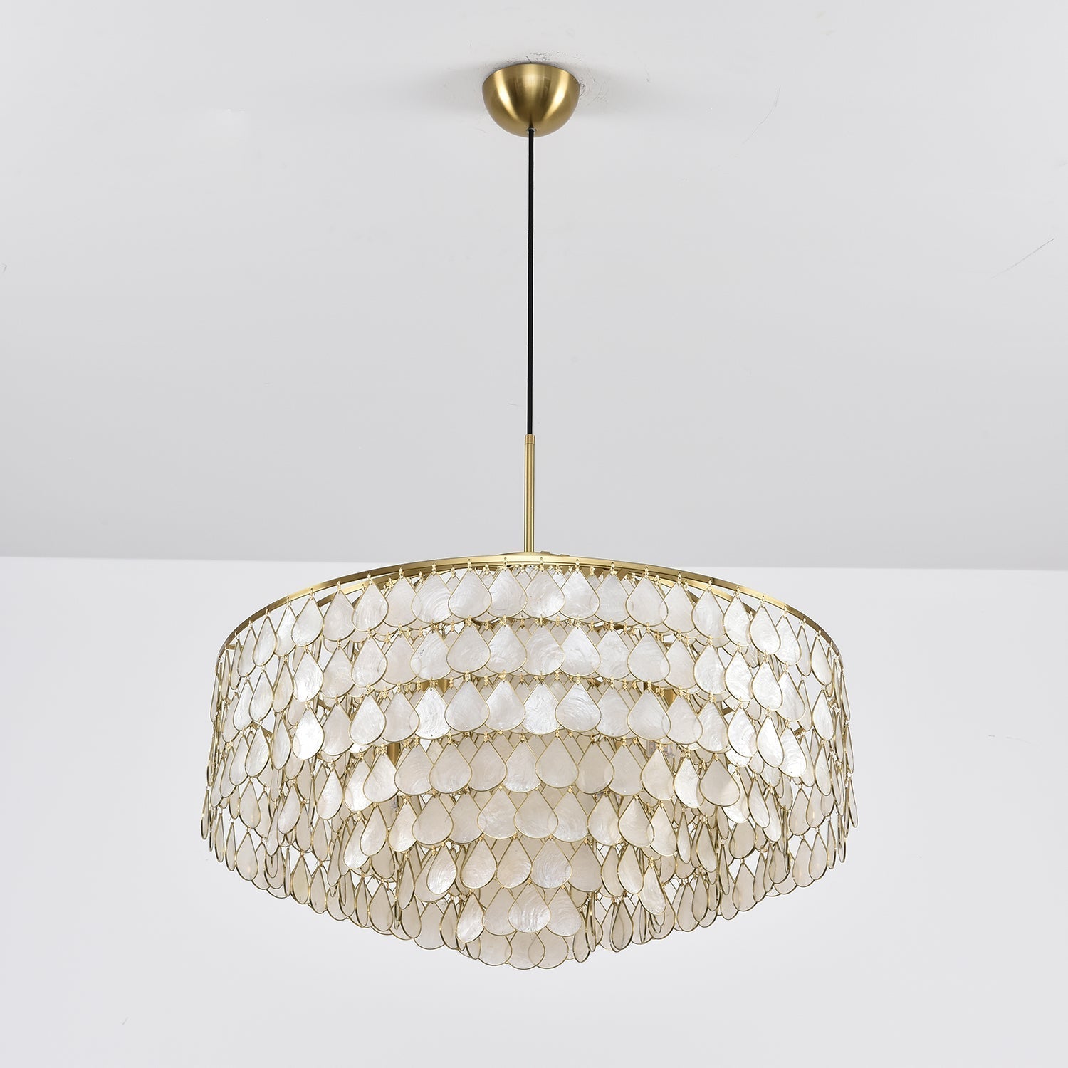 Mateo Lustre Élégant de Luxe - Neutralighting