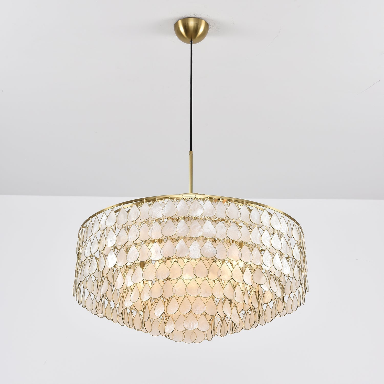 Mateo Lustre Élégant de Luxe - Neutralighting