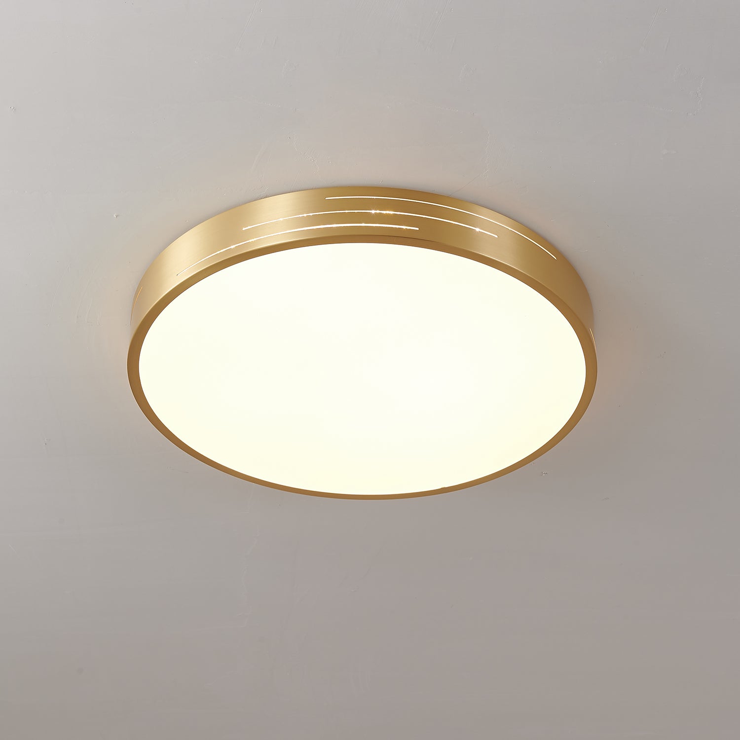 Lustra Plafonnier Laiton Acrylique Moderne - Neutralighting