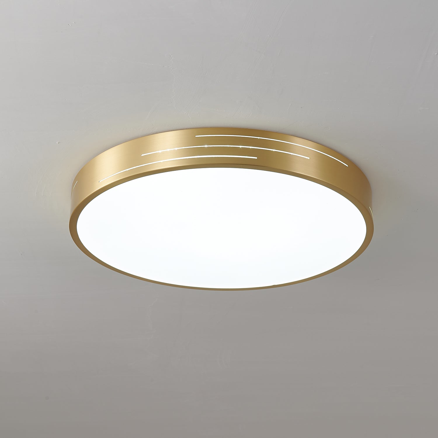 Lustra Plafonnier Laiton Acrylique Moderne - Neutralighting