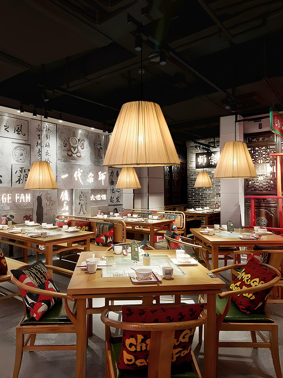 Solarant Fabric Retro Pendant Lamp - Neutralighting