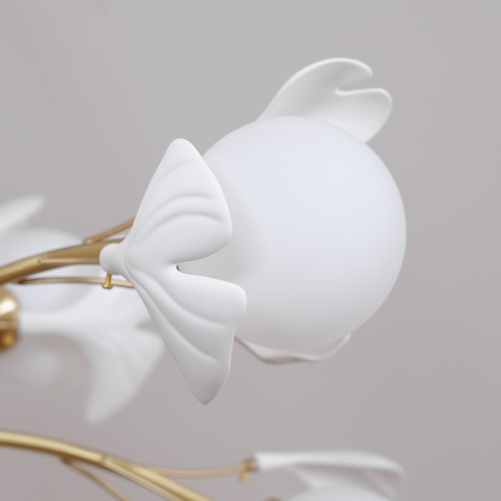 Lustra Chandelier Feuille de Ginkgo Laiton Verre - Neutralighting