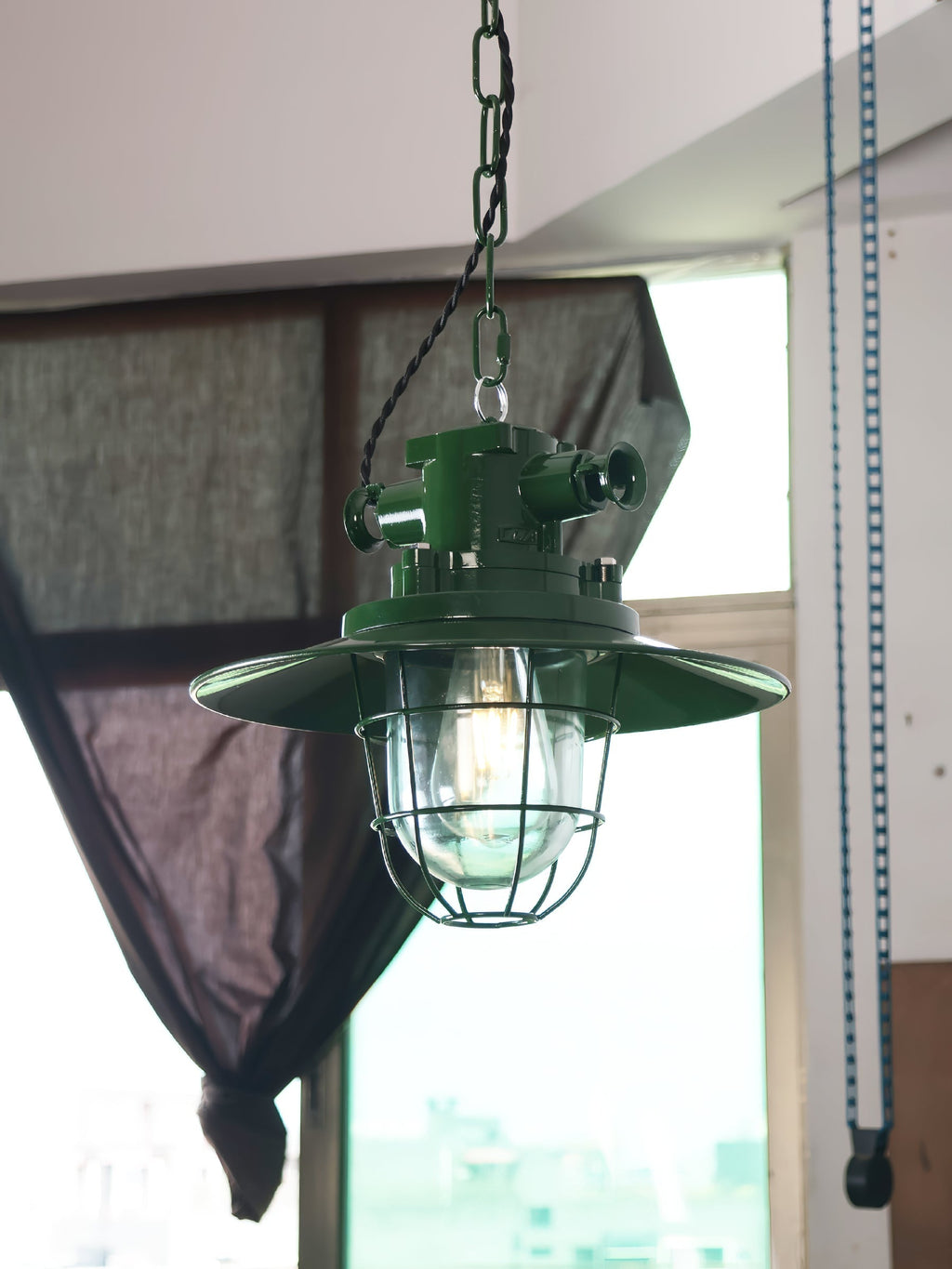 Vemiryra Ancien Industriel Vert Métal Lumière Pendentif - Neutralighting