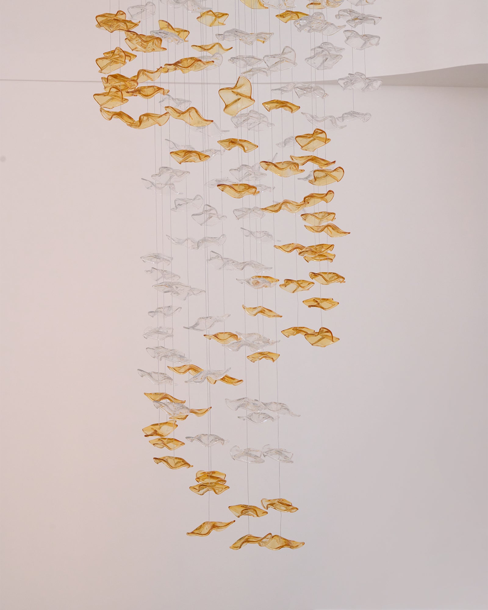 Nephele Chandelier Feuille en Cristal - Neutralighting