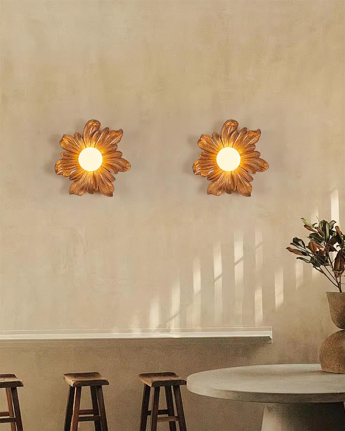 Tina Applique Murale Élégante Fleur - Neutralighting