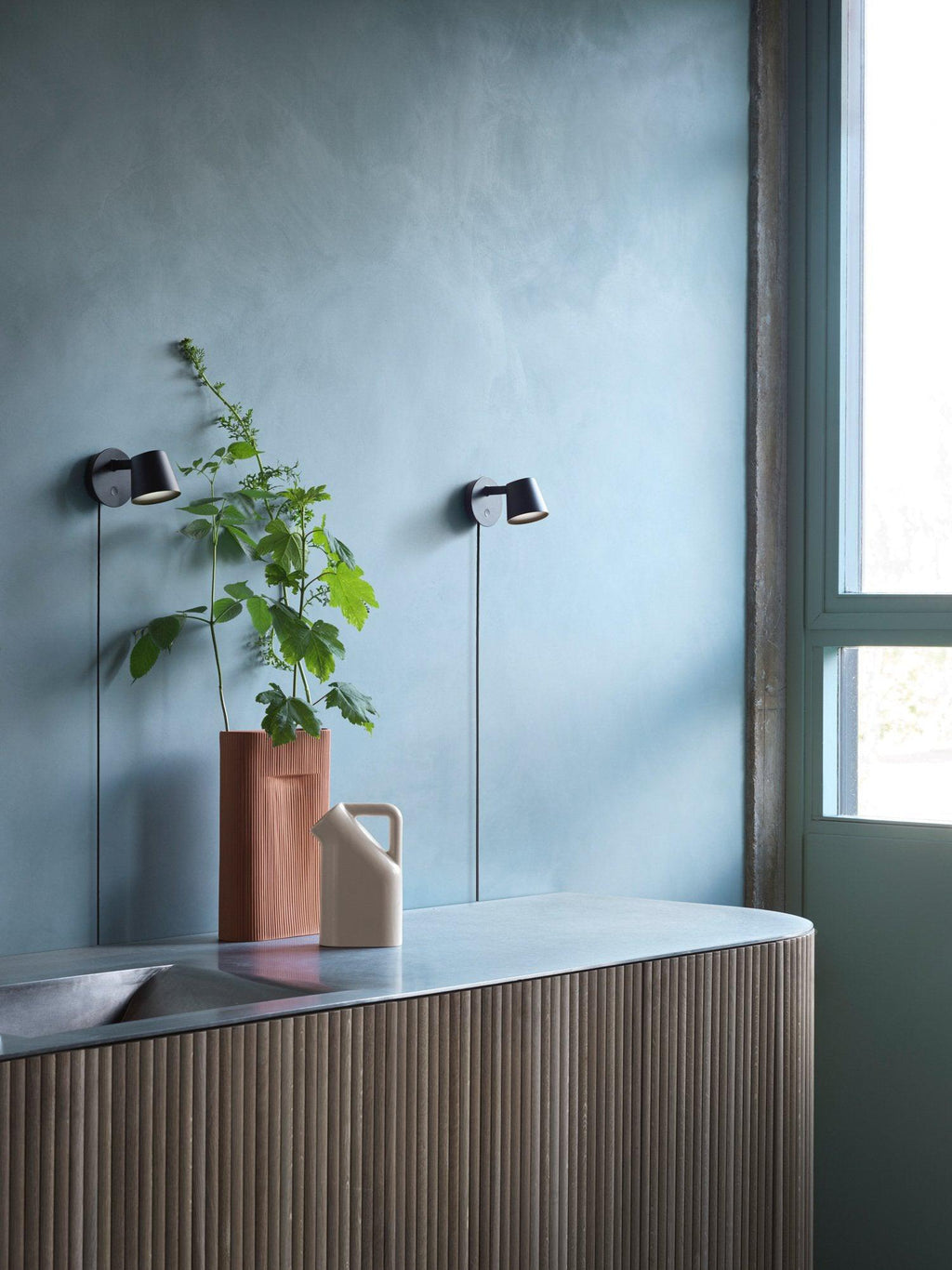 Olmirara Modern Minimalist Plug-In Wall Lamp - Neutralighting