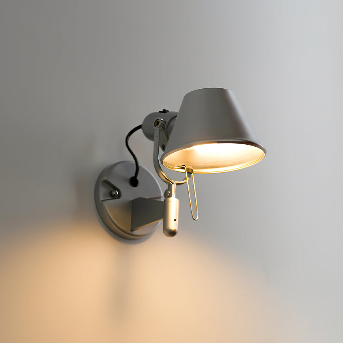 Ray Applique Murale Moderne Minimaliste Réglable - Neutralighting
