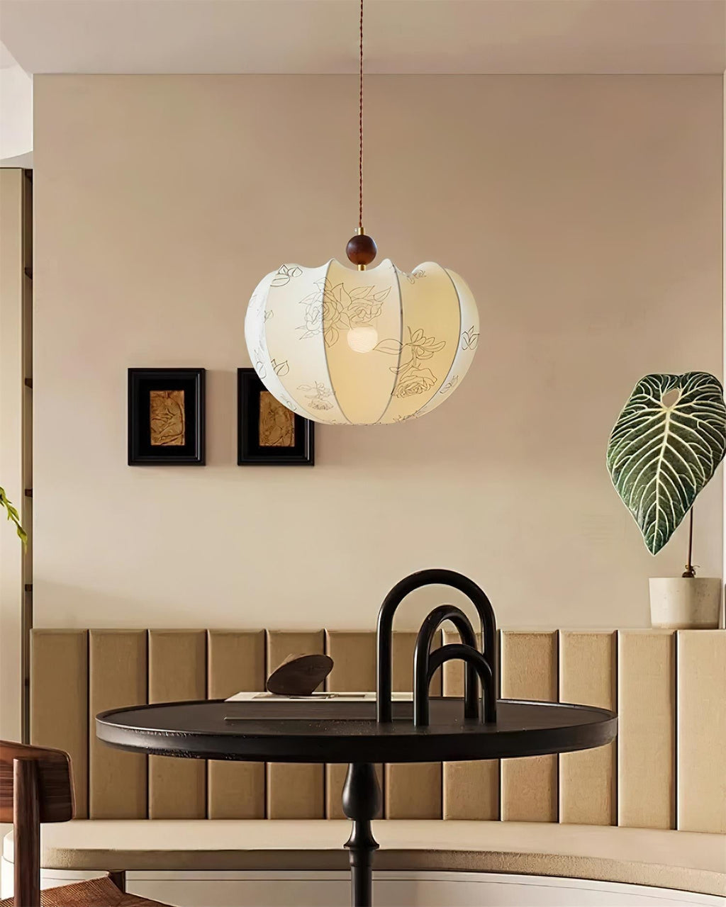 Tonio Lampe Pendante Florale Courbée Élégante - Neutralighting