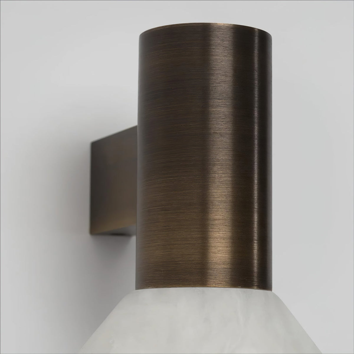 Eurnoria Applique Murale Conique en Albâtre - Neutralighting