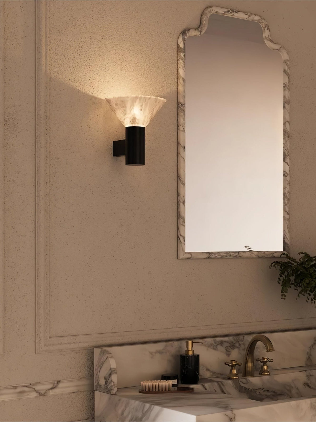 Eurnoria Applique Murale Conique en Albâtre - Neutralighting