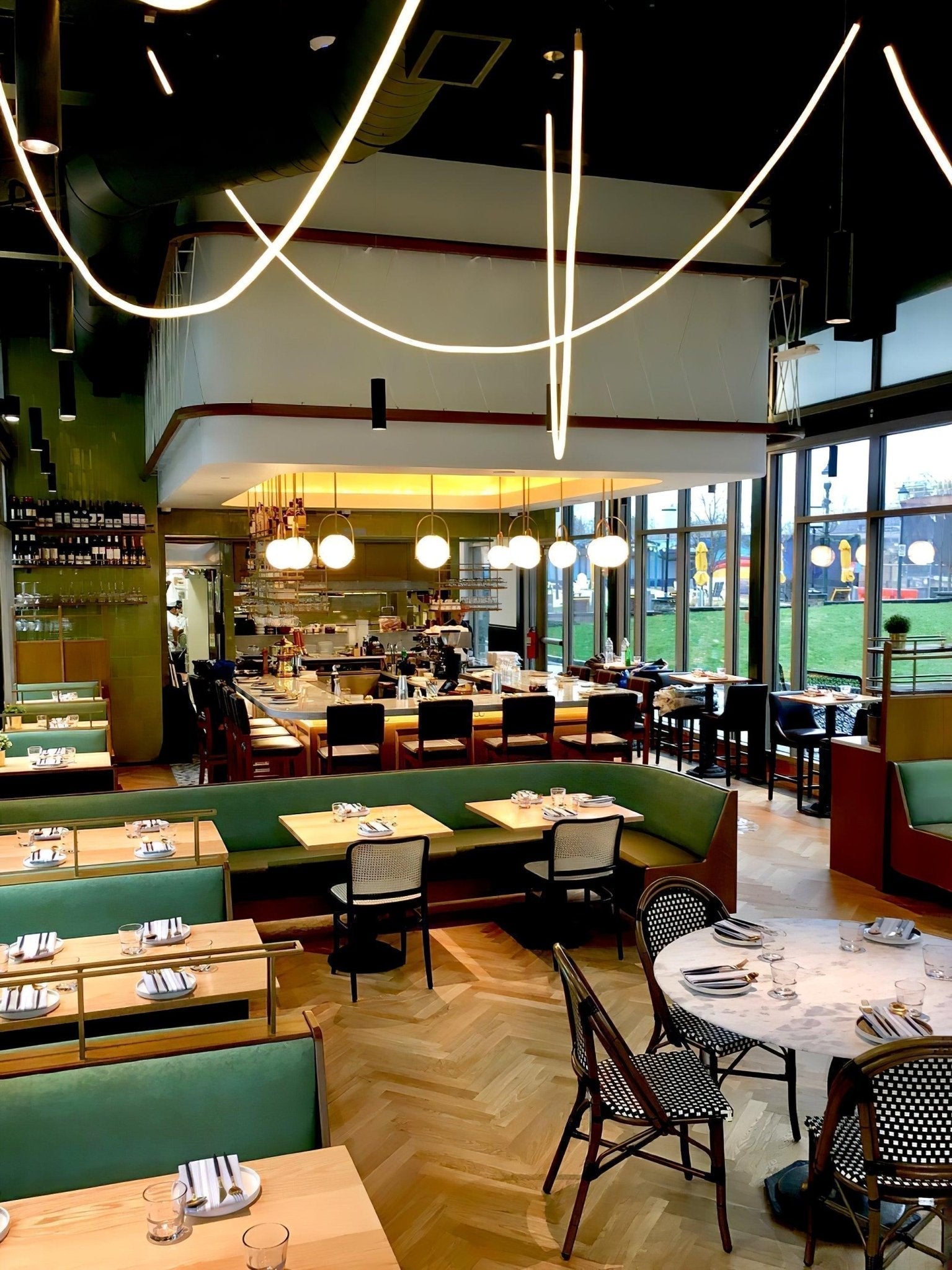 Solara Suspension Courbe Flexible Silicone Laiton - Neutralighting