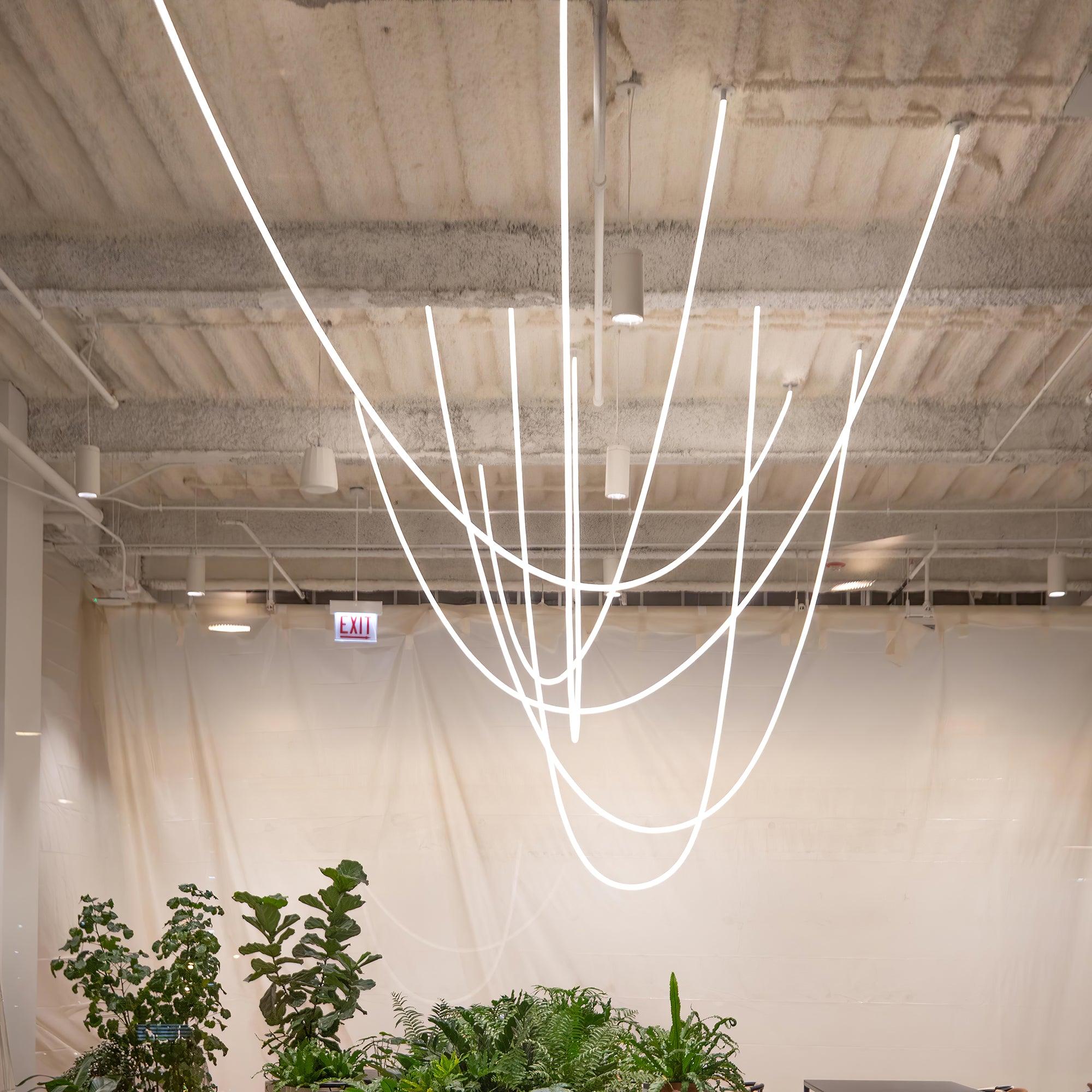 Solara Suspension Courbe Flexible Silicone Laiton - Neutralighting
