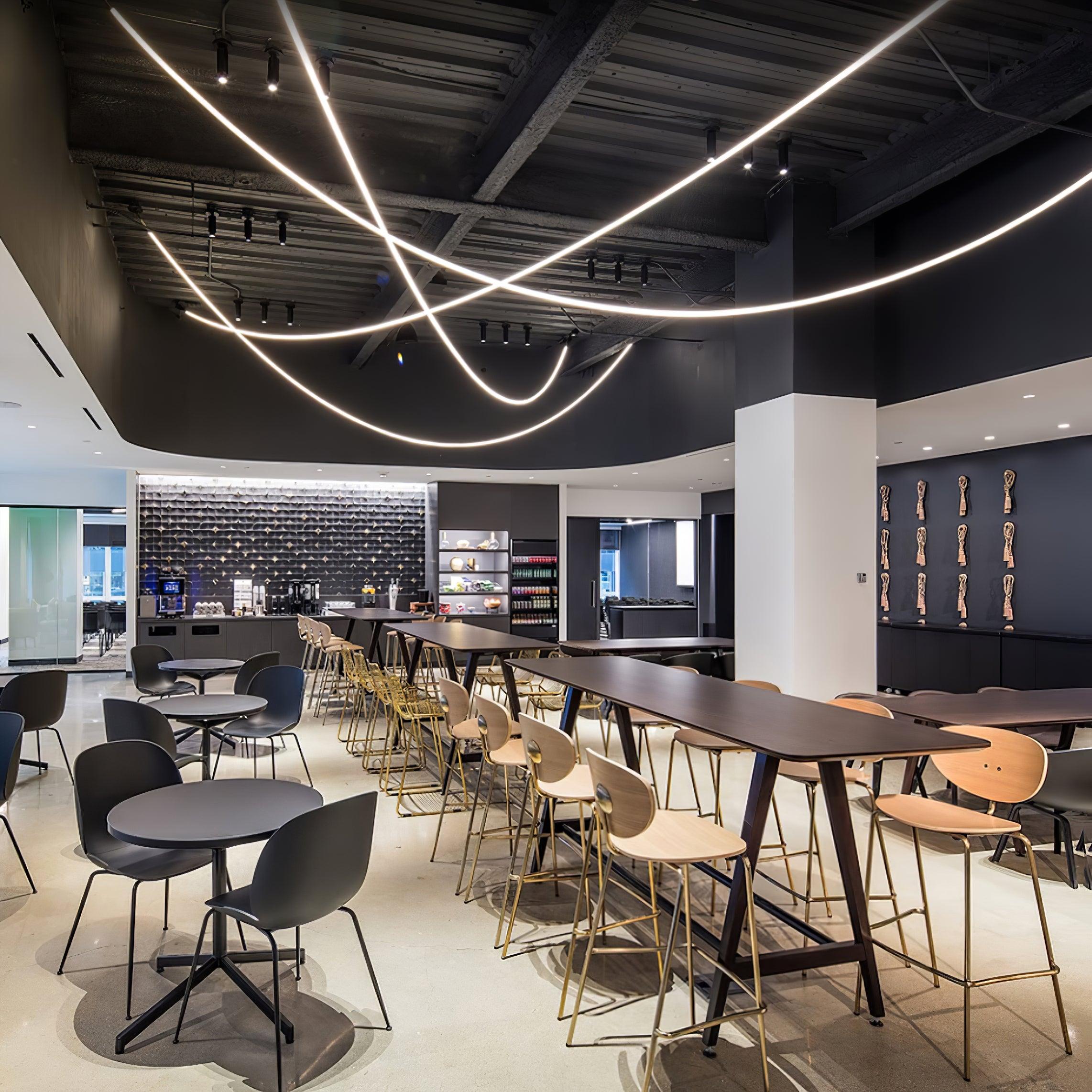 Solara Suspension Courbe Flexible Silicone Laiton - Neutralighting