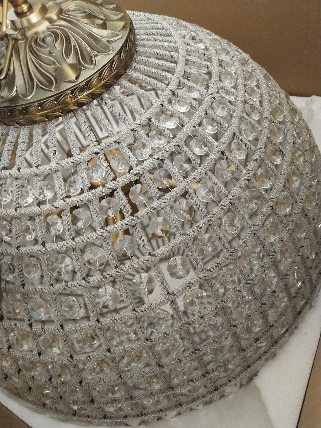 Lustra Chandelier Gold Globe Crystal Vintage - Neutralighting