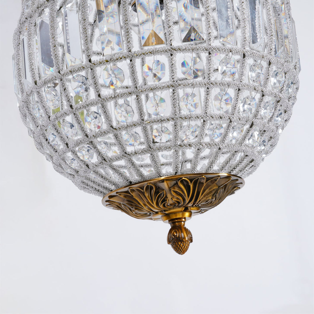 Lustra Chandelier Gold Globe Crystal Vintage - Neutralighting