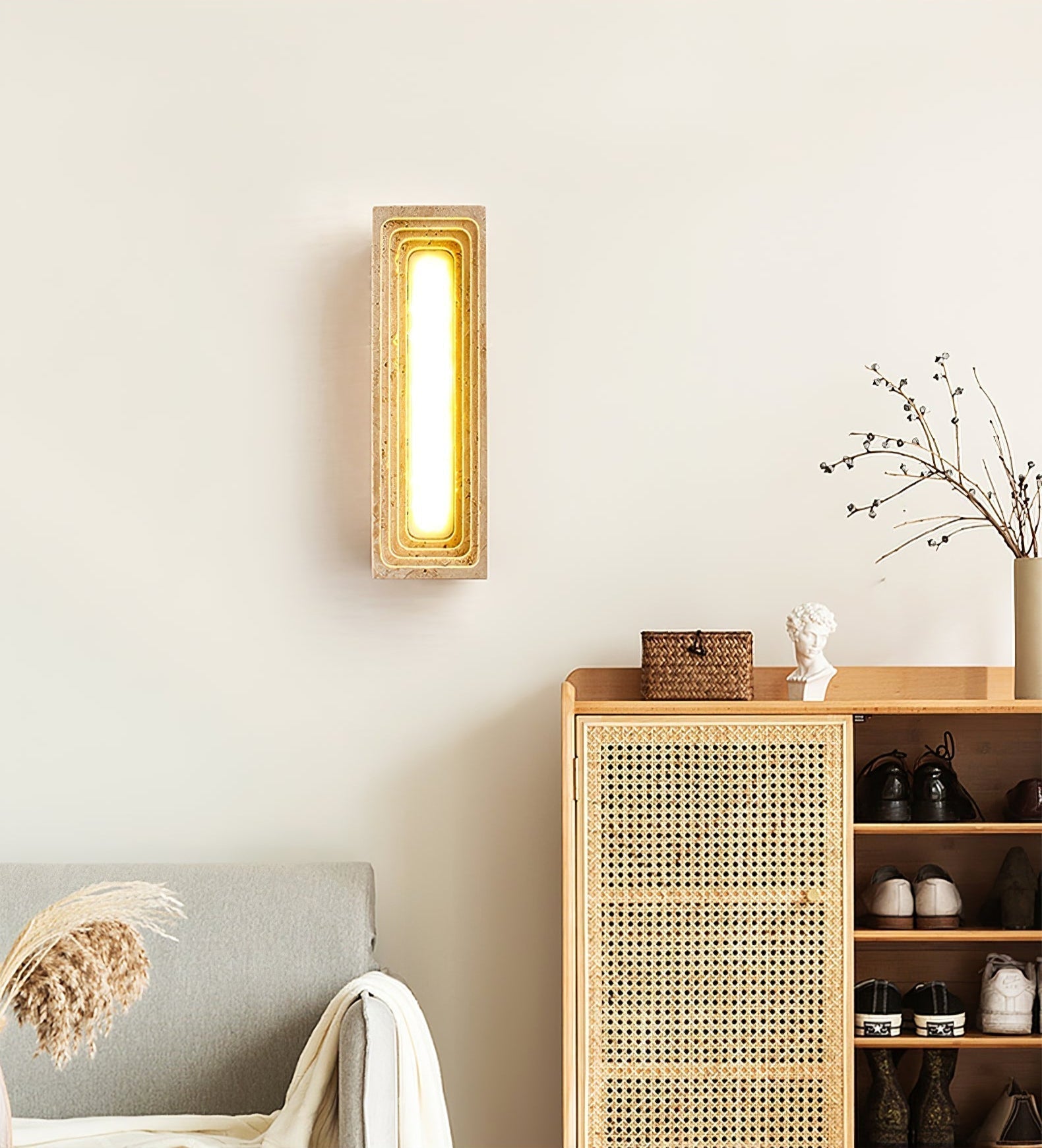 Atheila Applique Murale Moderne en Travertin - Neutralighting
