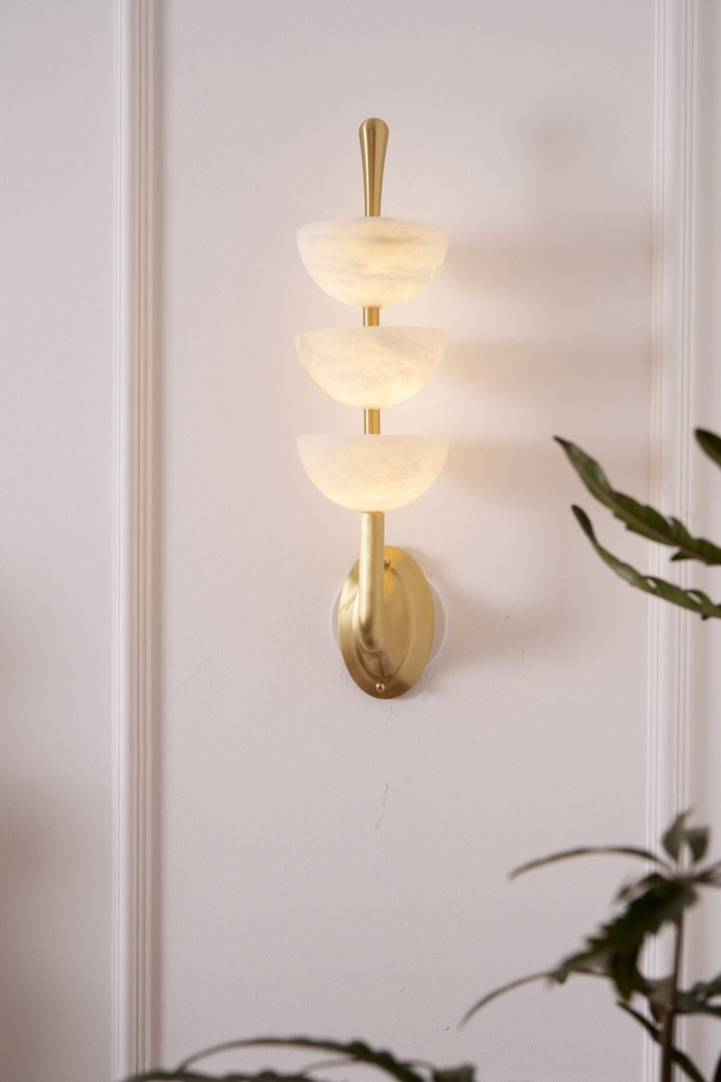 Ulmiraris Applique Murale Moderne en Albâtre - Neutralighting