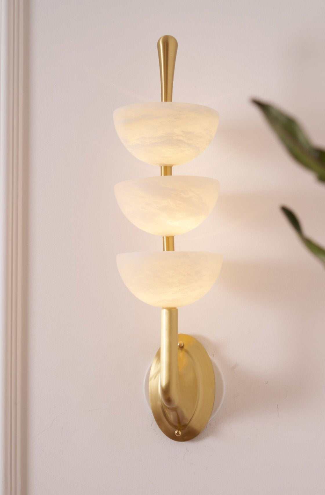 Ulmiraris Applique Murale Moderne en Albâtre - Neutralighting