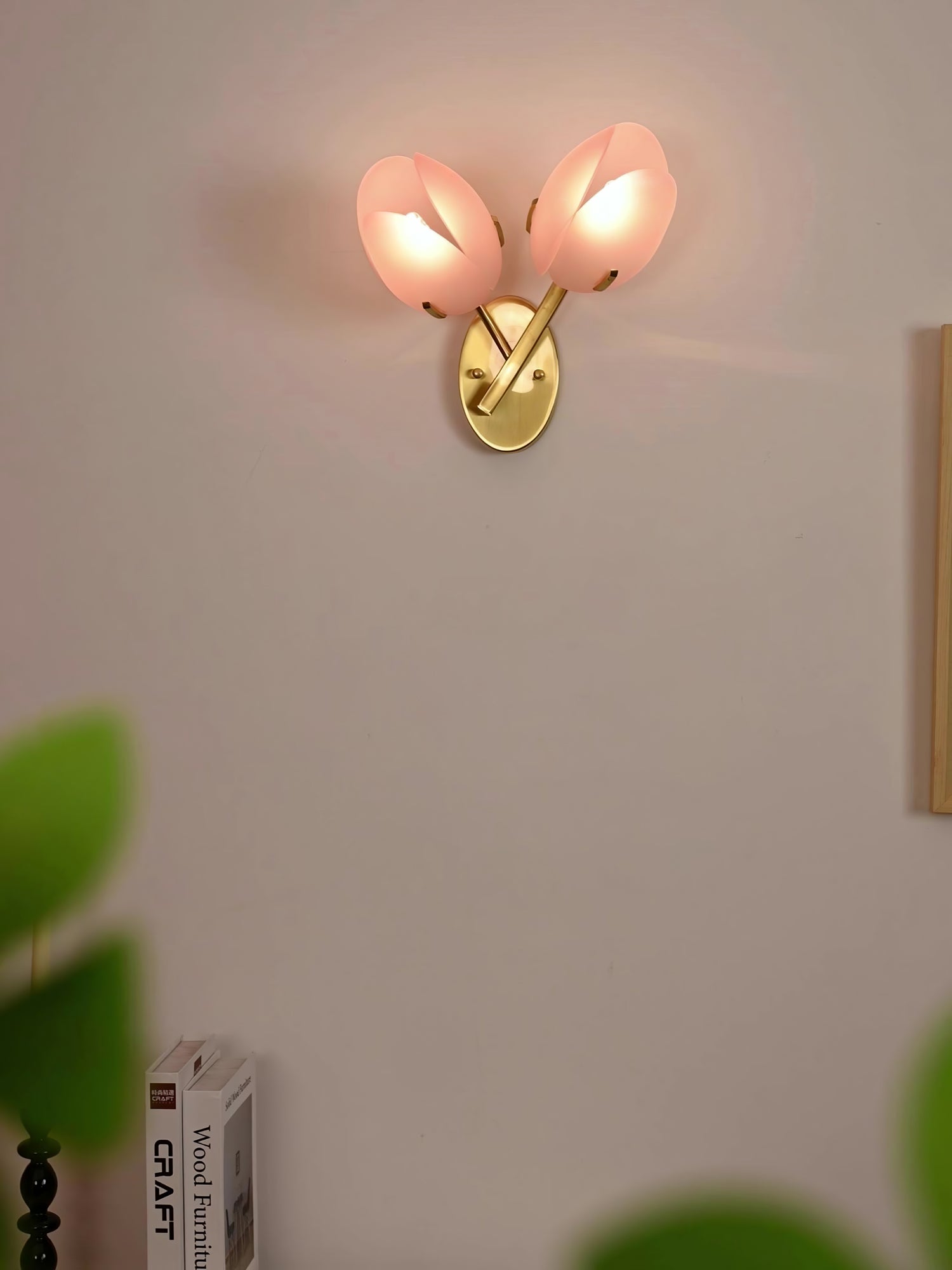 Orlantha Lampe Murale en Verre Art Nordic Bloom - Neutralighting