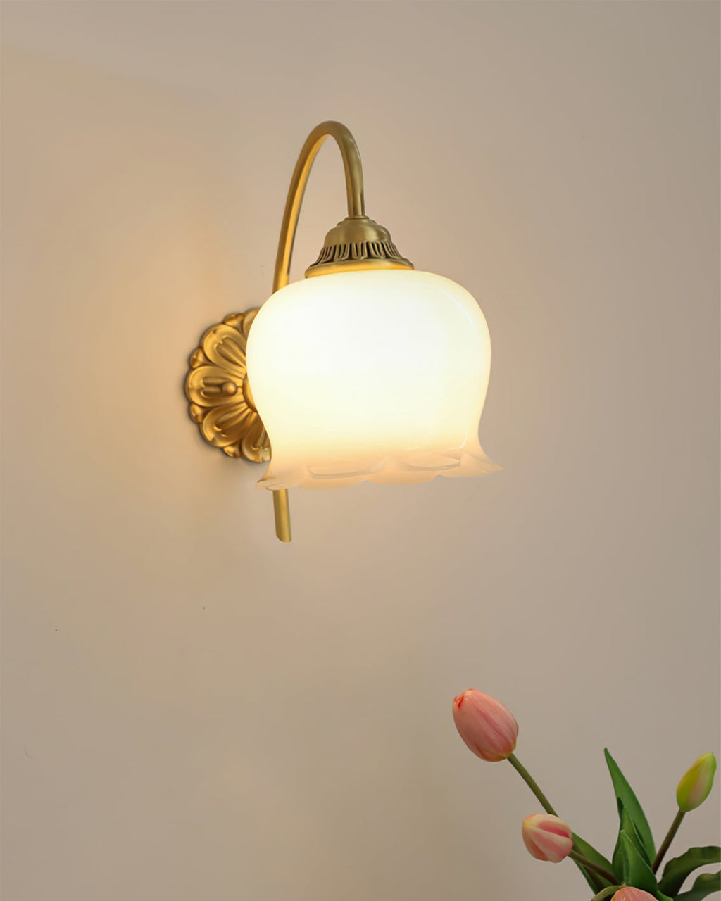 Vivinir Applique Murale en Laiton et Résine Fleur - Neutralighting