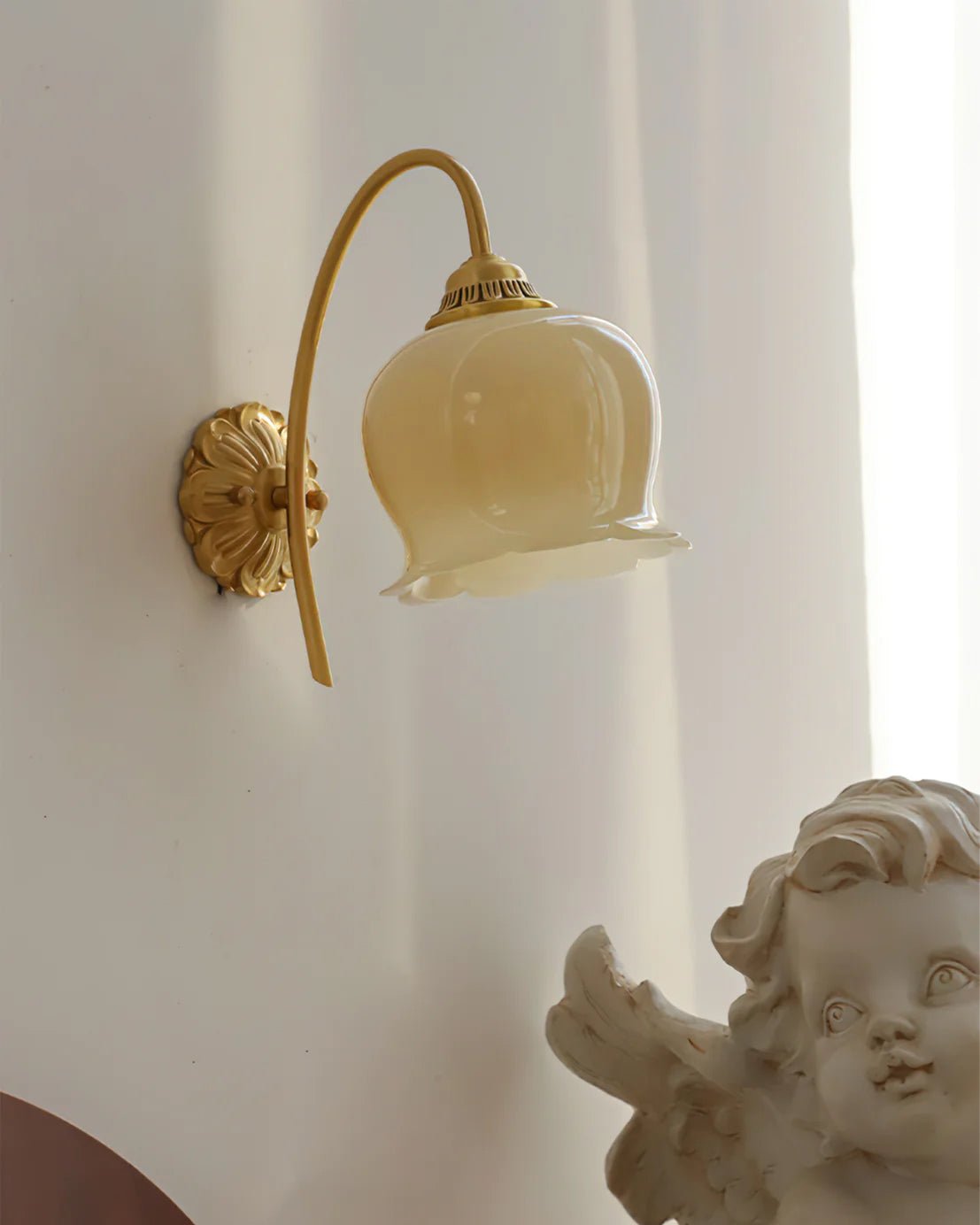 Vivinir Applique Murale en Laiton et Résine Fleur - Neutralighting