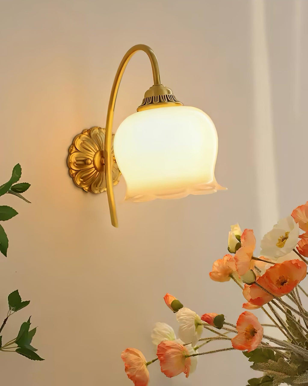 Vivinir Applique Murale en Laiton et Résine Fleur - Neutralighting
