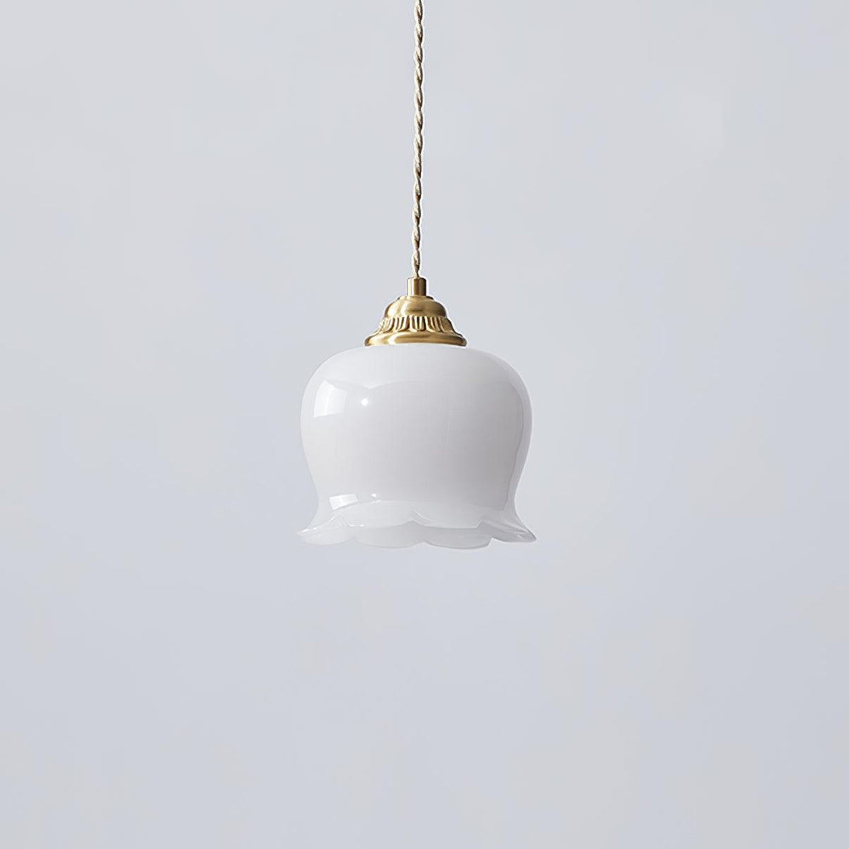Solviance Suspension Glam en Laiton et Résine - Neutralighting