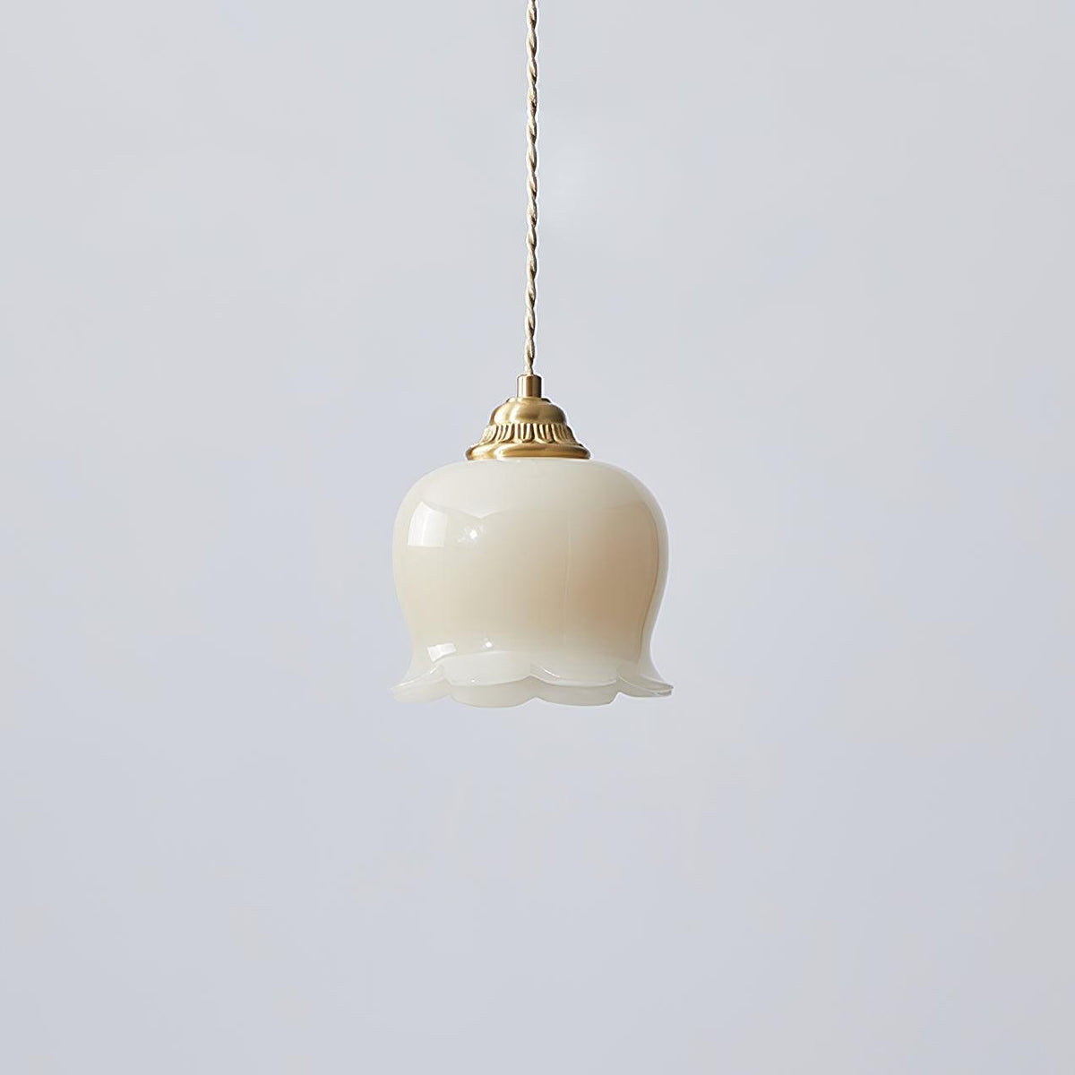 Solviance Suspension Glam en Laiton et Résine - Neutralighting