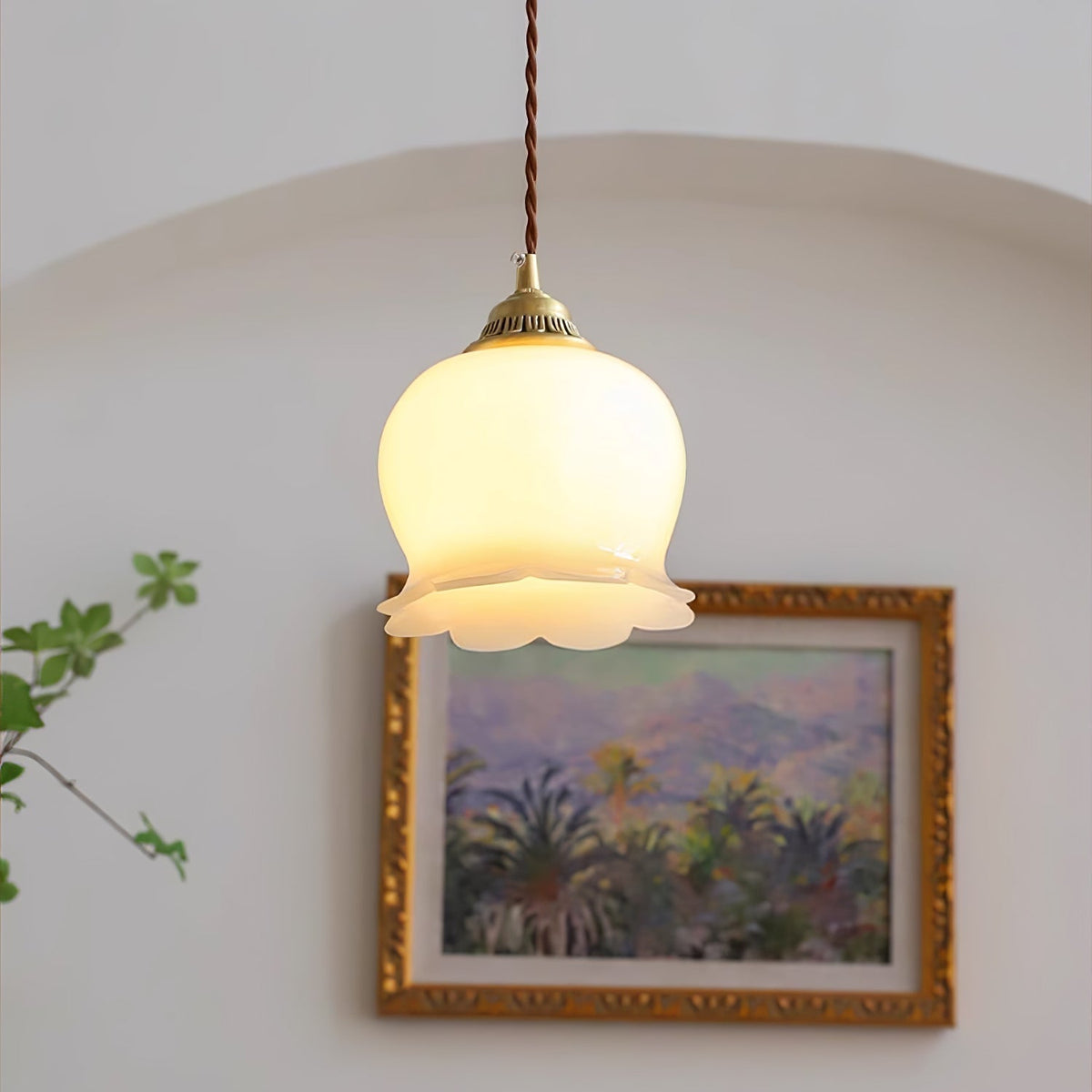 Solviance Suspension Glam en Laiton et Résine - Neutralighting