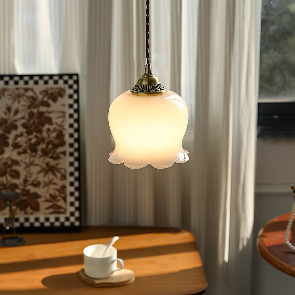Solviance Suspension Glam en Laiton et Résine - Neutralighting