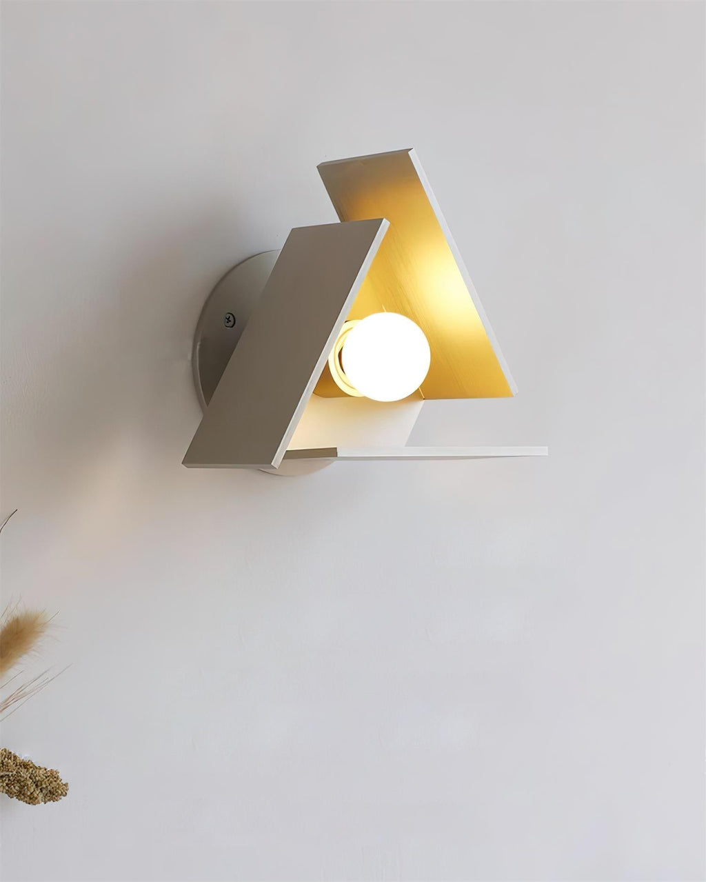 Vanta Applique Murale Géométrique Inspirée de l'Origami - Neutralighting